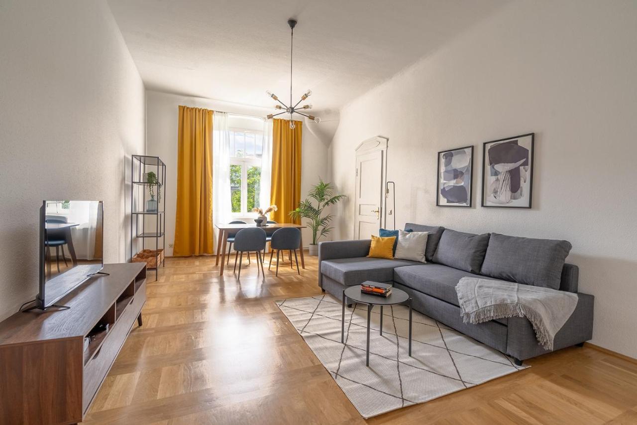 Schloss - Apartments An Der Uni - Klinik Dresden Ngoại thất bức ảnh